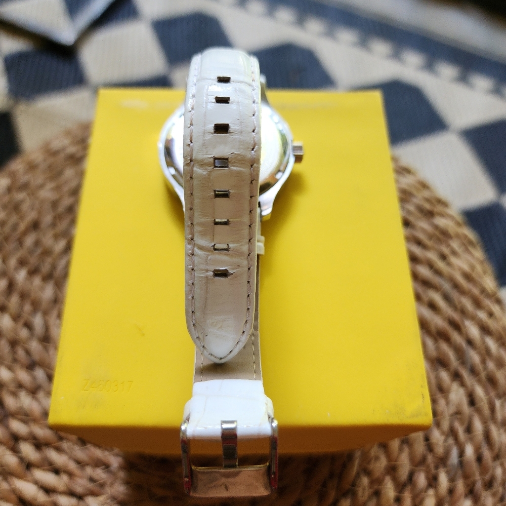 Invicta Angel White Leather Band Watch - Picture 10 of 12